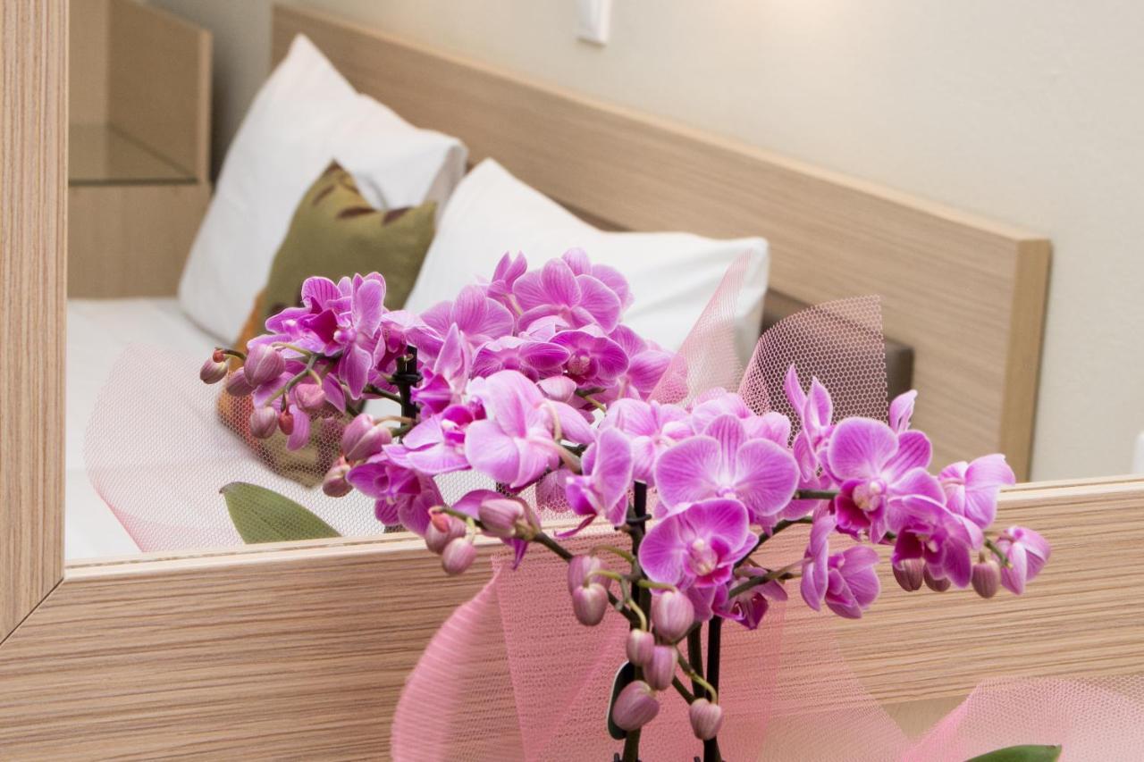 Platy Beach Hotel 外观 照片
